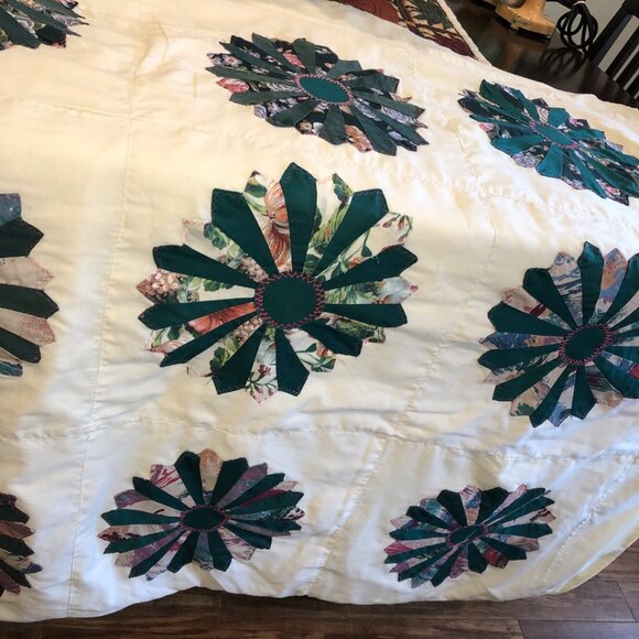 COPY - Beautiful Light Weight Quilt- Handmade 100 by 80" - Picture 8 of 8